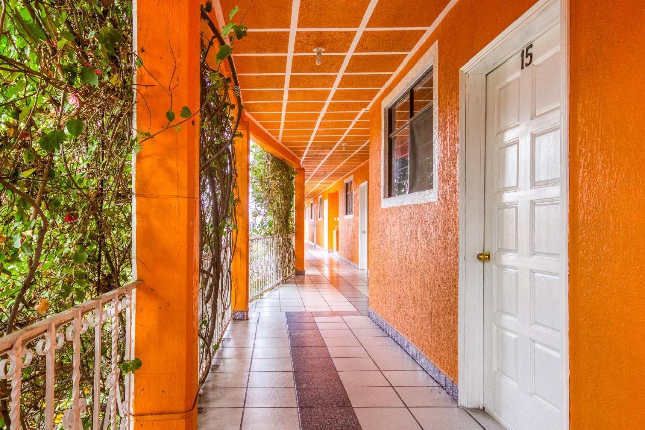 Hotel Posada Bugambilias Σαν Λουίς Ποτοσί Εξωτερικό φωτογραφία